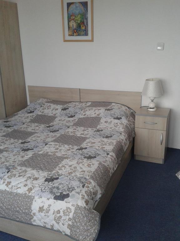Guest Rooms Radost Balchik Eksteriør billede