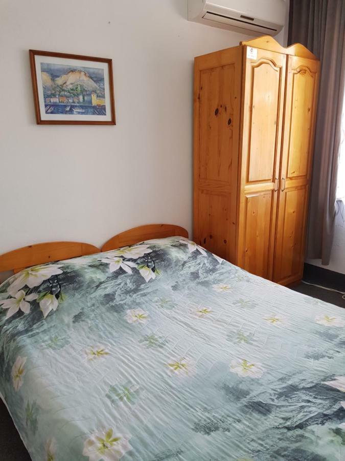 Guest Rooms Radost Balchik Eksteriør billede